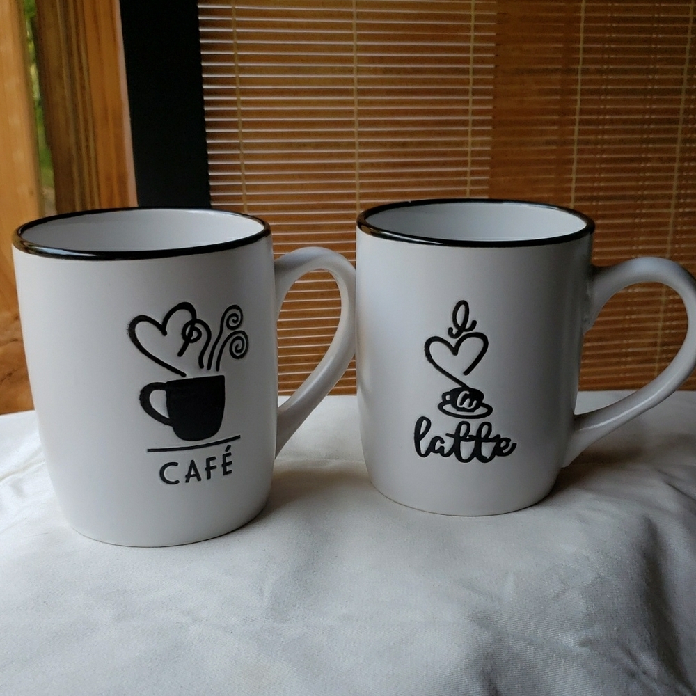 Minimalist White and Black Ceramic Mug Set
